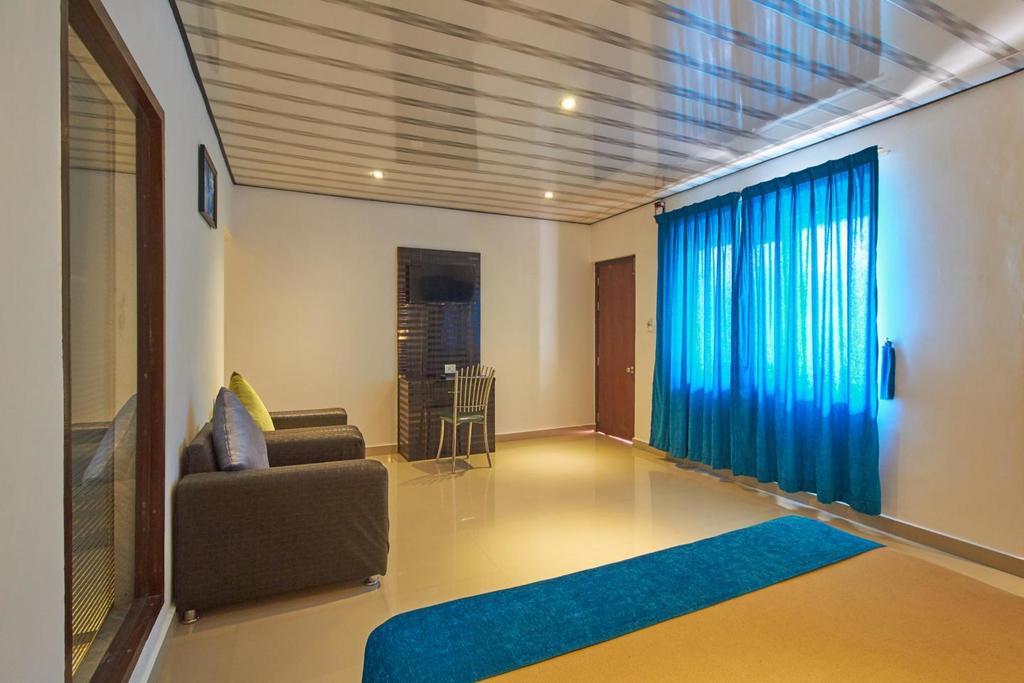 Green Leaf Home Stay Теккади Экстерьер фото