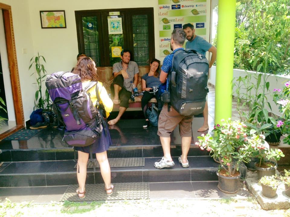 Green Leaf Home Stay Теккади Экстерьер фото